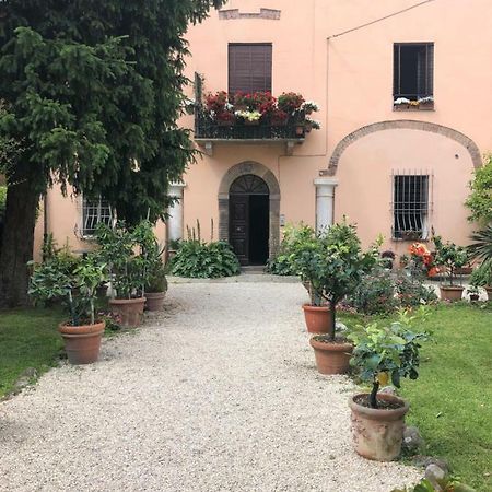 Апартаменты Il Giardino Лукка Экстерьер фото